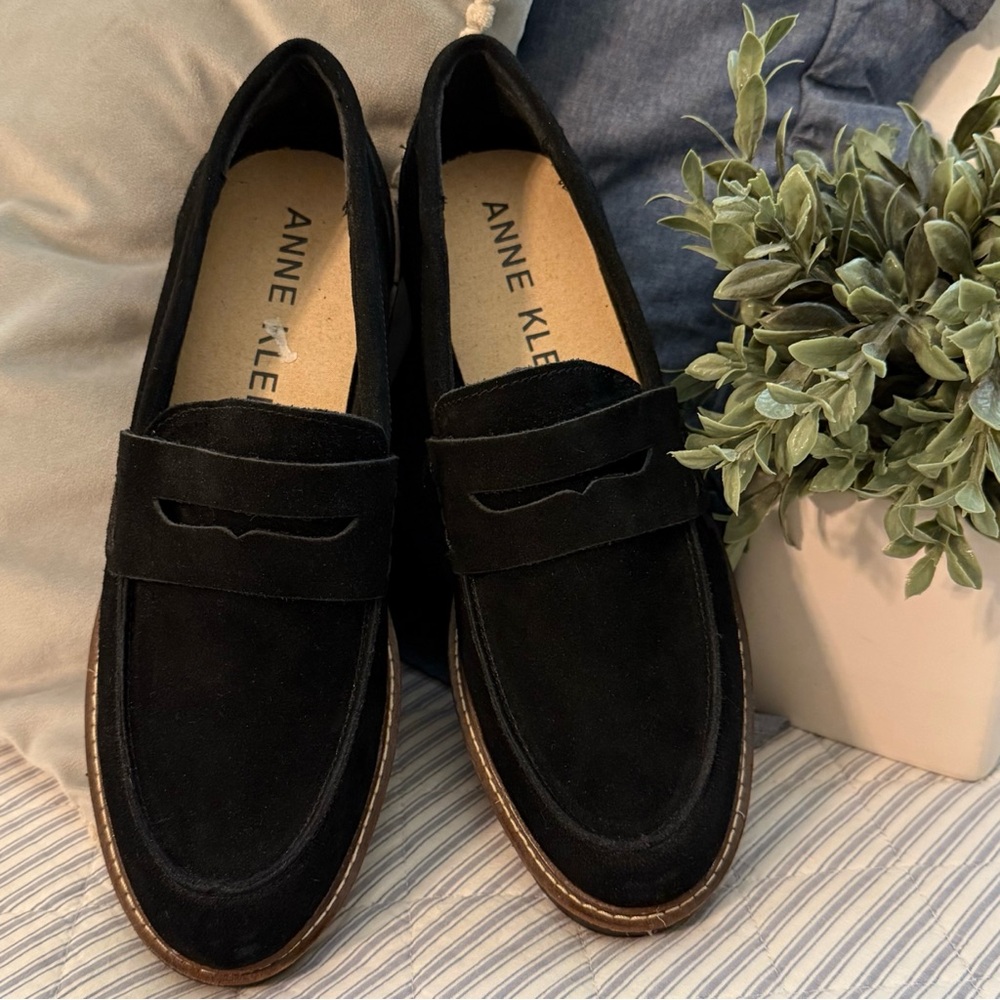 Anne Klein Black Suede Leather Loafers